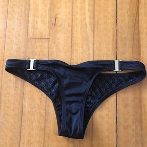 Victoria Secret Swim itsy bottoms like new!